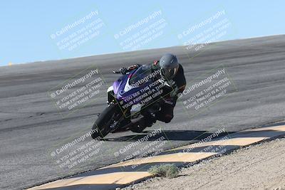 media/Oct-13-2025-Moto Forza (Mon) [[a66d839500]]/4-C Group/Session 2 (Bowl)/